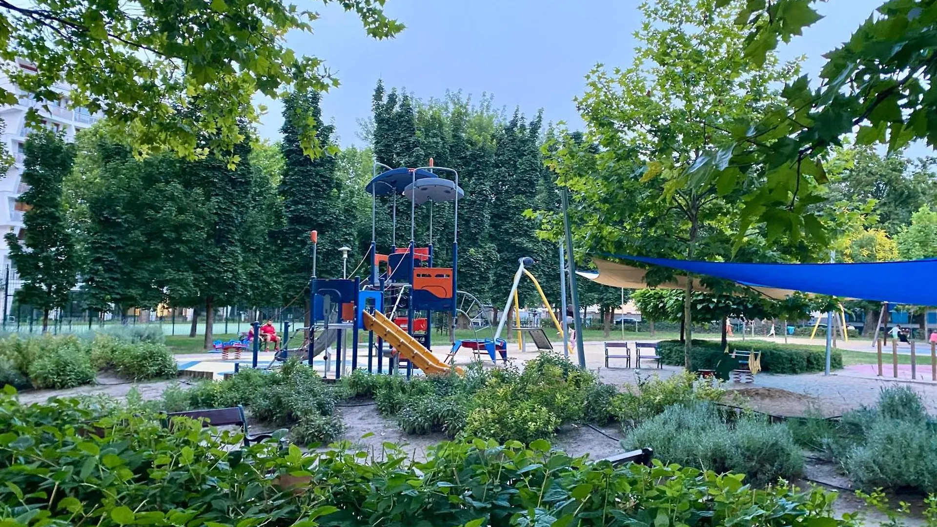 Daire Japandi Studio Apartment, Free Parking Budapeşte Macaristan